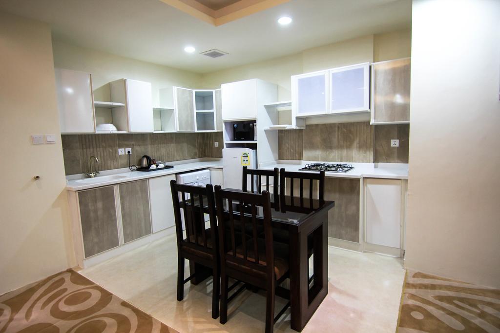 Rest Night Serviced Apartments- Alhamra 리야드 외부 사진 A modern kitchen
