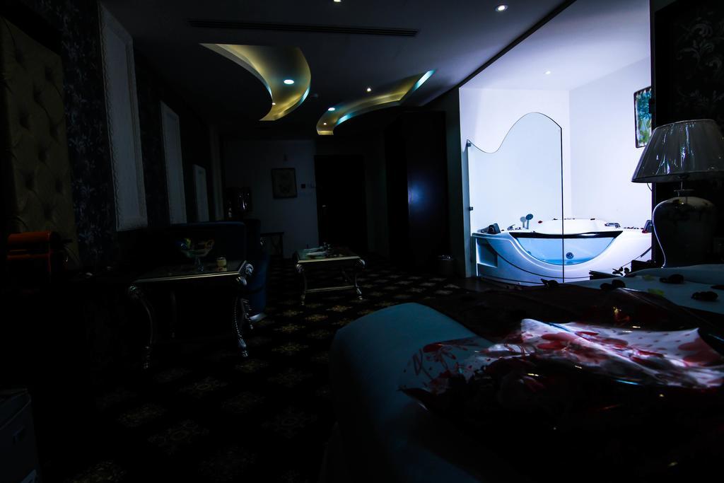 Rest Night Serviced Apartments- Alhamra 리야드 외부 사진 The interior of the restaurant