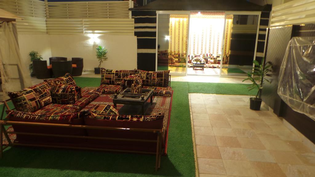 Rest Night Serviced Apartments- Alhamra 리야드 외부 사진 A majlis